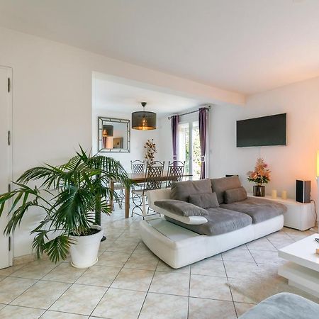 Charmante Maison Climatisee Avec Son Jardin A 5 Minutes De Dijon Saint-Apollinaire  Екстериор снимка